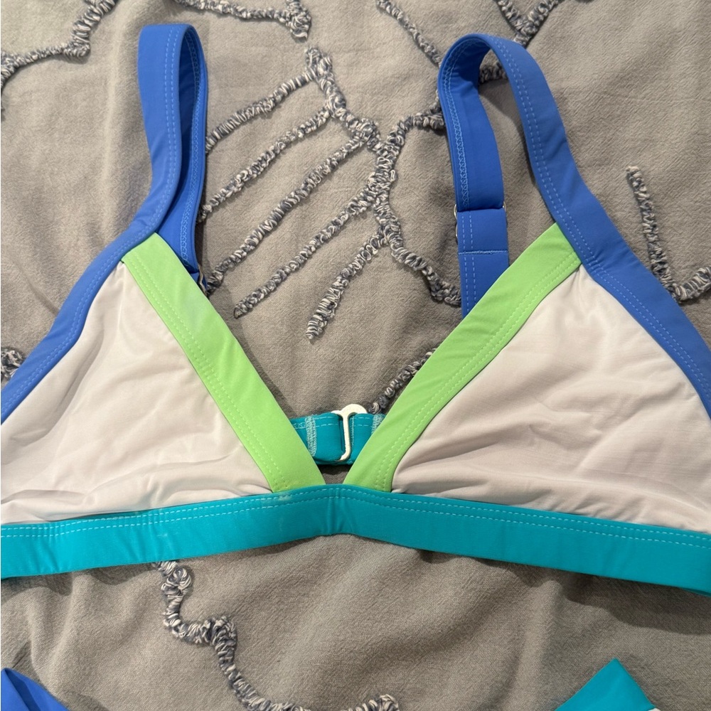 Colorful Women's Bikini Set - Picture 3 of 3